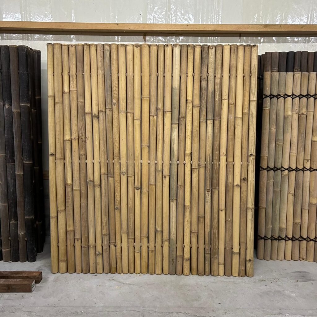 Outlet bamboe schuttingen - 180x200 cm - Naturel